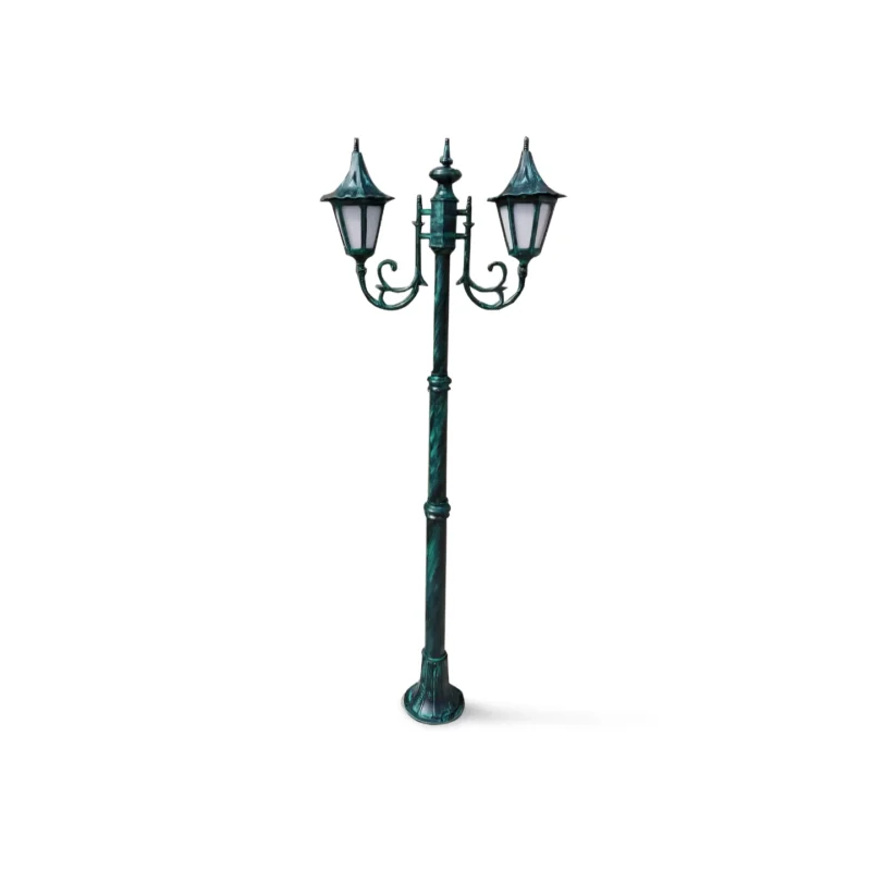 Three-Headed Street Lamp