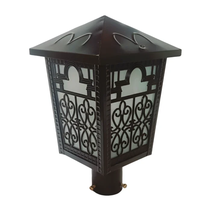 Elegant Outdoor Lamp Post Lantern